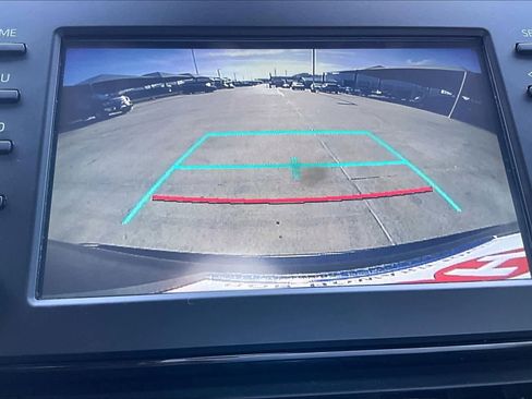 Used 2019 Toyota RAV4 XLE w/ Convenience Package FWD image 24