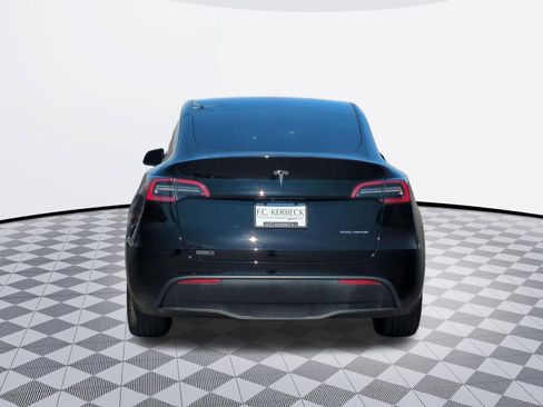 Used 2023 Tesla Model Y Long Range image 6