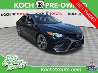 Used 2019 Toyota Camry SE w/ Convenience Package FWD 360° Tour
