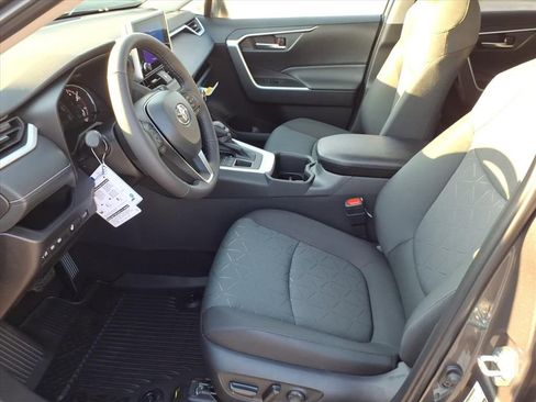 New 2025 Toyota RAV4 XLE image 3