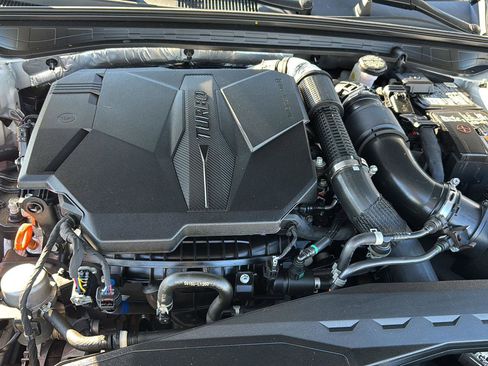 Used 2023 Kia K5 GT image 32