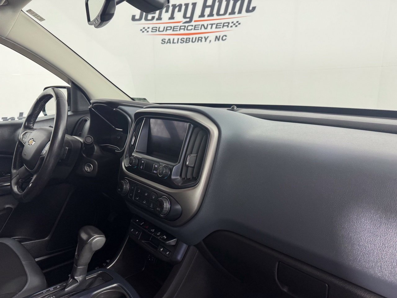 Used 2019 Chevrolet Colorado Z71 RWD image 31