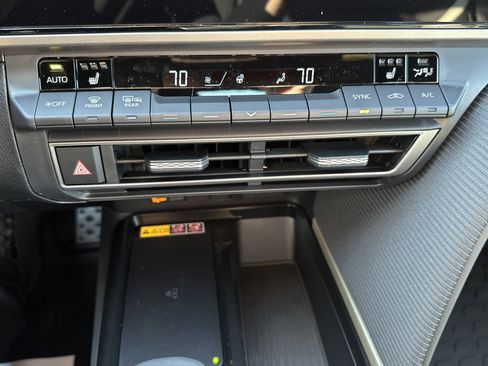 New 2026 Toyota Camry SE w/ Multimedia Upgrade Package image 20