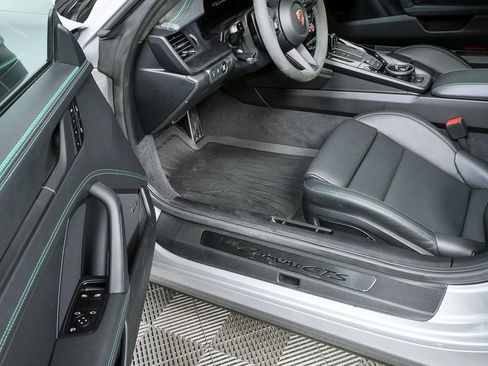 Used 2026 Porsche 911 Carrera GTS image 8