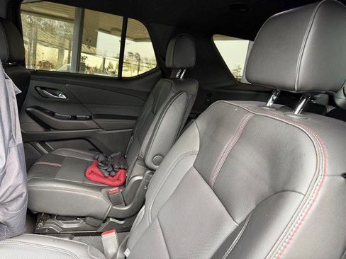 Certified 2023 Chevrolet Traverse RS image 13