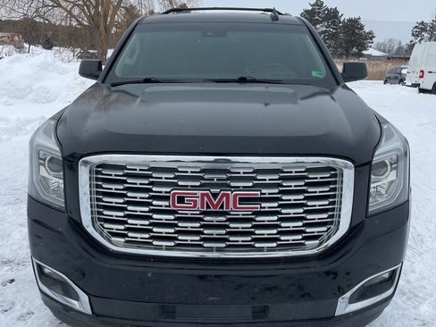 Used 2019 GMC Yukon XL Denali w/ Open Road Package image 9
