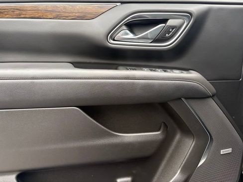 Certified 2023 Chevrolet Tahoe Premier AWD/4WD image 29