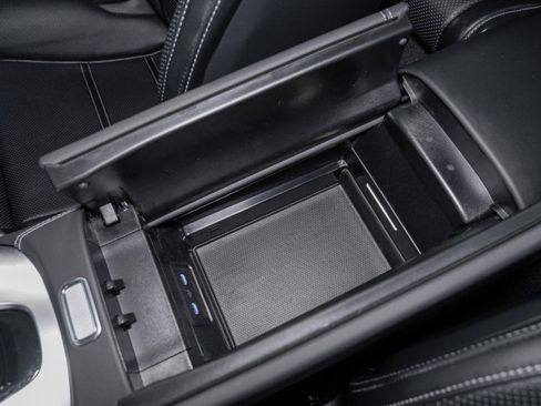 New 2026 Mercedes-Benz SL 63 AMG S e Performance 4MATIC image 29