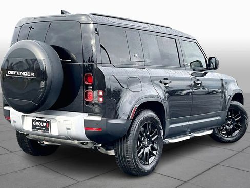 Used 2024 Land Rover Defender 110 S image 13