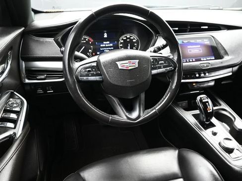 Used 2020 Cadillac XT4 Premium Luxury w/ Driver Awareness Package FWD image 13