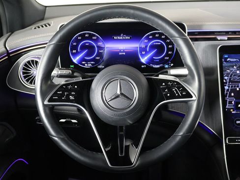 Used 2023 Mercedes-Benz EQS 450+ SUV image 41