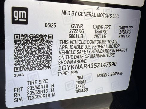 Certified 2025 Cadillac XT5 Luxury w/ LPO, Floor Liner Package image 18