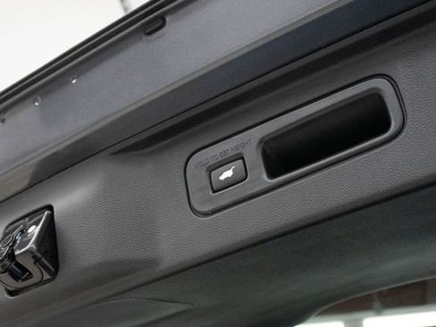 Certified 2023 Honda Pilot Touring image 14