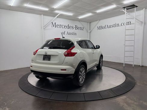 Used 2011 Nissan Juke SV image 7