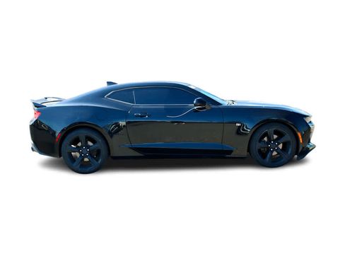 Used 2017 Chevrolet Camaro LT w/ RS Package RWD image 4