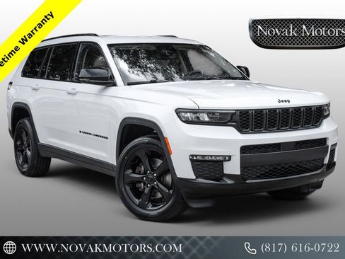 Used 2022 Jeep Grand Cherokee L Limited w/ Black Appearance Package RWD image 1