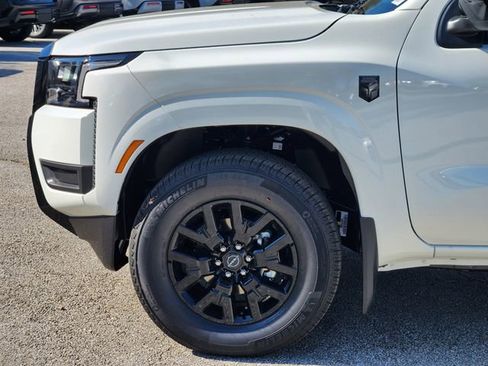 New 2026 Nissan Frontier SV w/ Tow Package image 41