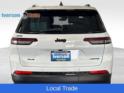 Used 2023 Jeep Grand Cherokee L Limited w/ Black Appearance Package AWD/4WD image 8