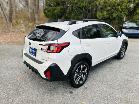 Used 2025 Subaru Crosstrek 2.0i Premium image 6