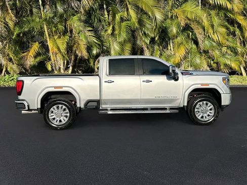 Used 2020 GMC Sierra 2500 Denali w/ Denali Ultimate Package image 4