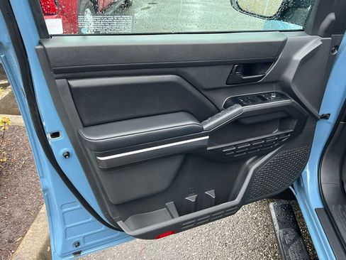 Certified 2026 Toyota Tacoma SR5 image 10