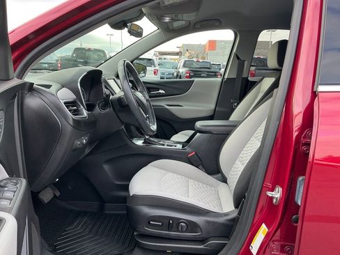 Used 2020 Chevrolet Equinox LT image 13