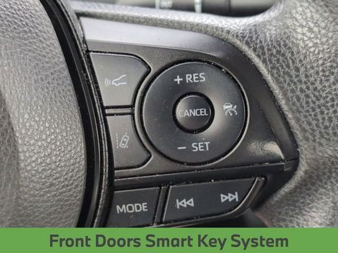 Used 2022 Toyota Corolla LE w/ LE Convenience Package image 20