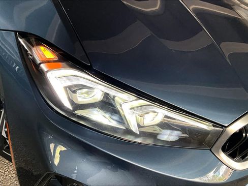 Certified 2025 BMW 330i Sedan image 28