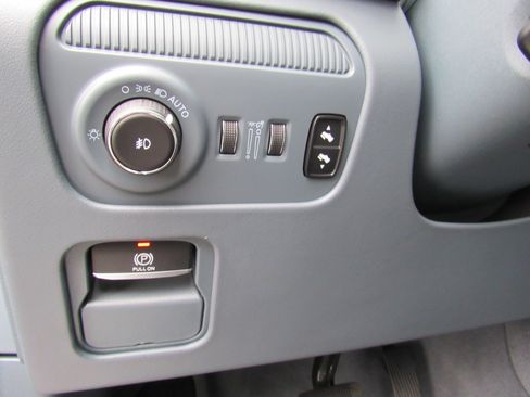 Used 2022 Jeep Grand Wagoneer Series II image 15