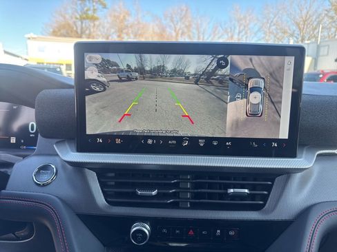 Used 2025 Ford Explorer ST-Line image 20