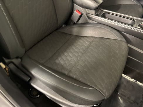 Used 2023 Nissan Kicks SV image 27