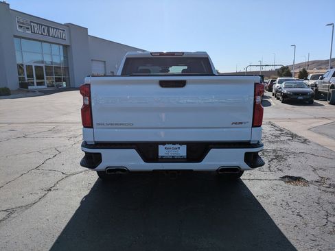 Used 2022 Chevrolet Silverado 1500 RST w/ Protection Package AWD/4WD image 4