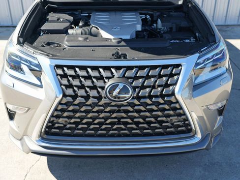 Used 2023 Lexus GX 460 Premium image 8