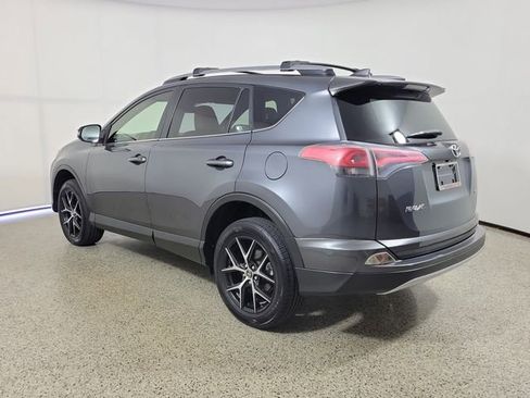Used 2018 Toyota RAV4 SE w/ Power Extra Value Package FWD image 7
