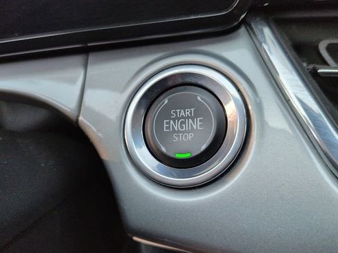 Used 2025 Chevrolet Trax LT w/ LT Convenience Package image 35