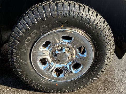 Used 2015 Nissan Frontier S image 24