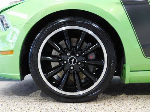 Used 2013 Ford Mustang Boss 302 w/ Boss 302 Accessory Pkg image 35