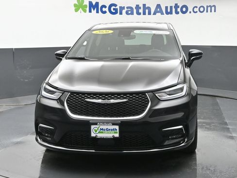 Used 2026 Chrysler Pacifica Limited AWD/4WD image 6