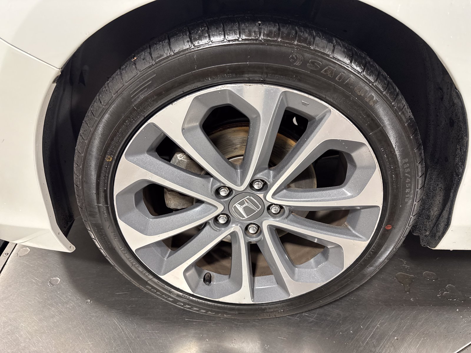 Used 2015 Honda Accord Sport image 2