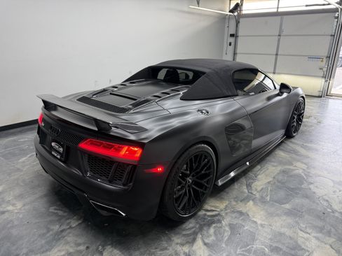 Used 2017 Audi R8 V10 AWD/4WD image 26