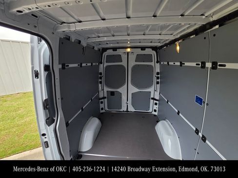 New 2026 Mercedes-Benz Sprinter 2500 image 7