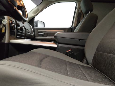Used 2019 RAM 1500 Lone Star RWD image 17