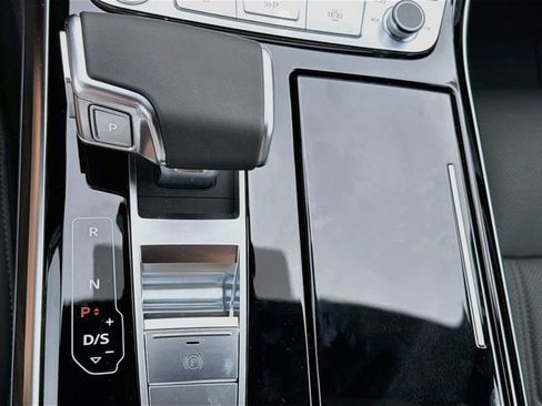 New 2026 Audi A8 L 3.0T AWD/4WD image 27