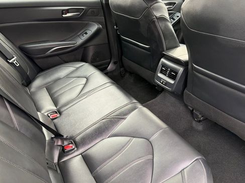Used 2021 Toyota Avalon XLE w/ Carpet Mat Package (TMS) image 30