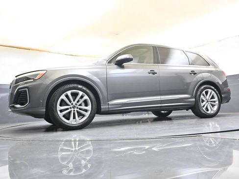 Used 2026 Audi Q7 3.0T Premium Plus w/ Premium Plus Package AWD/4WD image 31