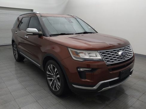 Used 2018 Ford Explorer Platinum image 13