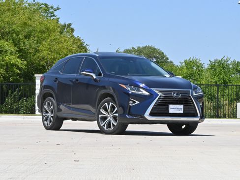 Used 2019 Lexus RX 350 FWD w/ Navigation Package image 2