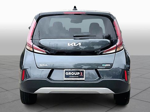 Certified 2024 Kia Soul EX image 4