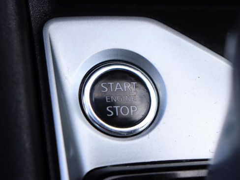 Used 2025 Nissan Altima 2.5 SV image 39