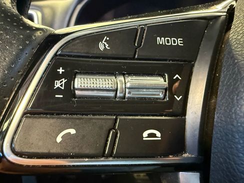 Used 2020 Kia Sportage S w/ S FWD Sunroof Package image 13